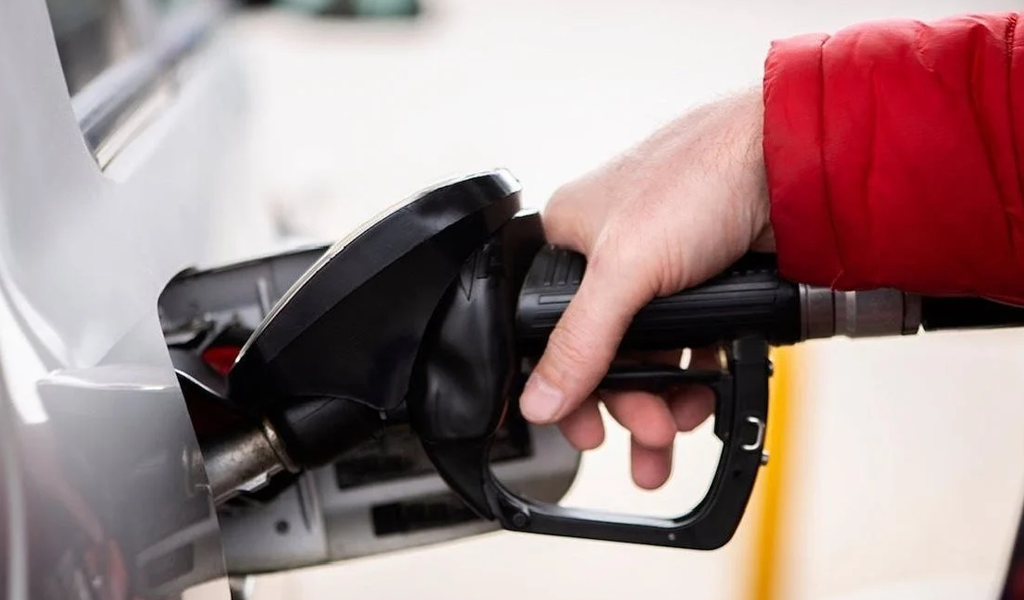 Drop in fuel price welcomed but transport businesses struggle with uncertainty